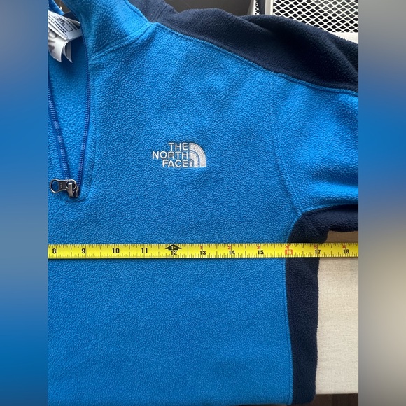 The North Face Boys M 10/12 Blue Fleece 1/4 Zip Pullover - Picture 8 of 12